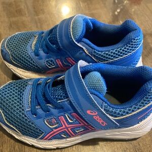 ASICS kids sneakers